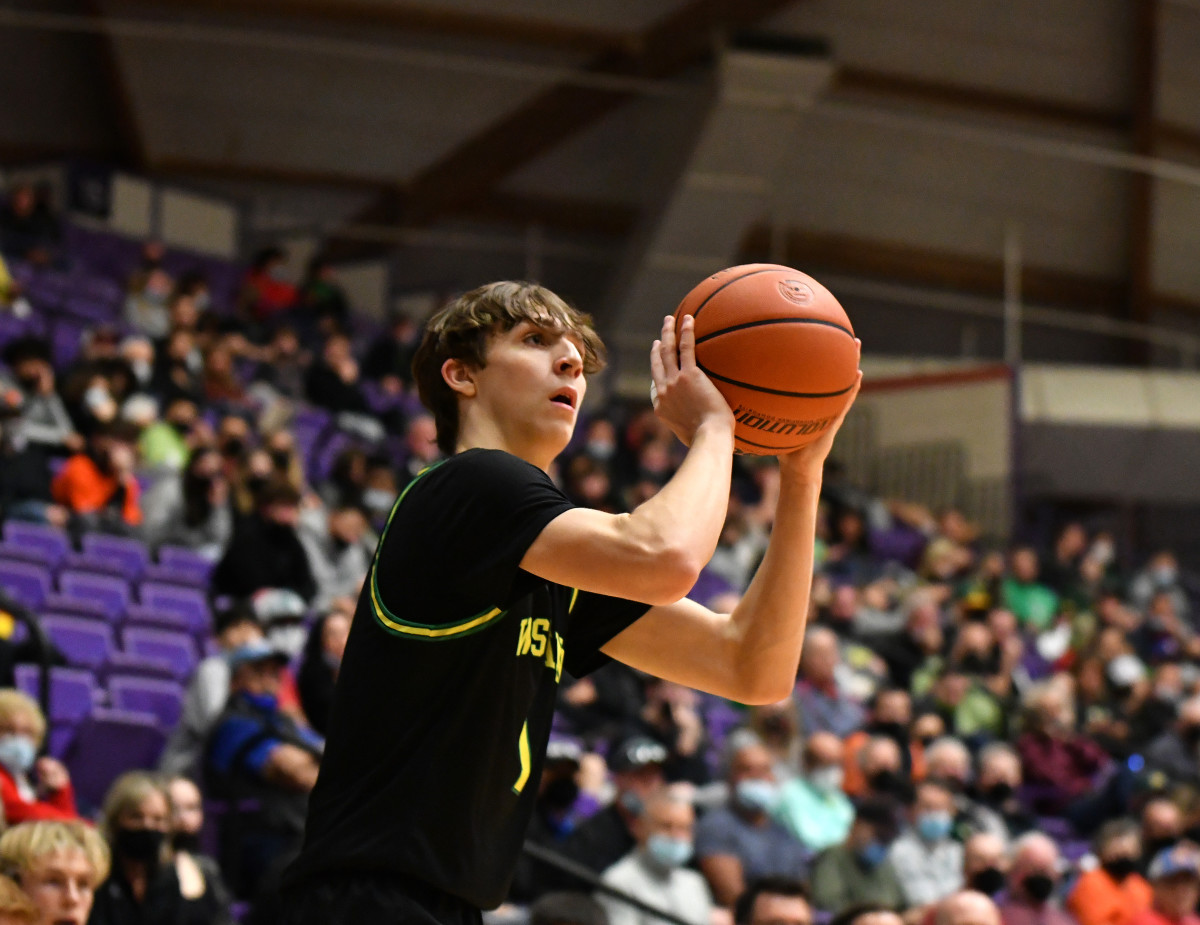 West Linn South Medford boys basketball Taylor Balkom 6